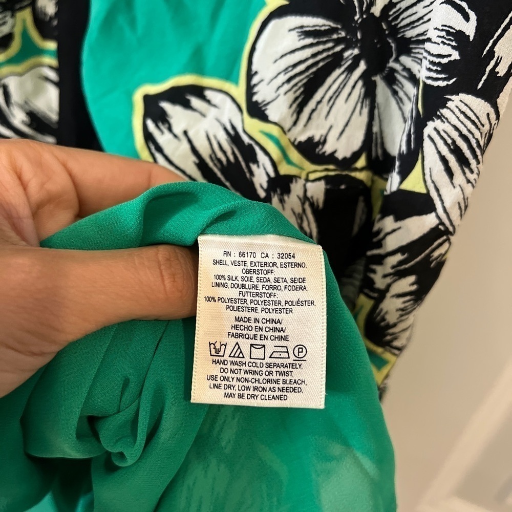 ANTHROPOLOGIE {Maeve} Ayame Silk Floral Zip Up Dress | 2 - Picture 9 of 9